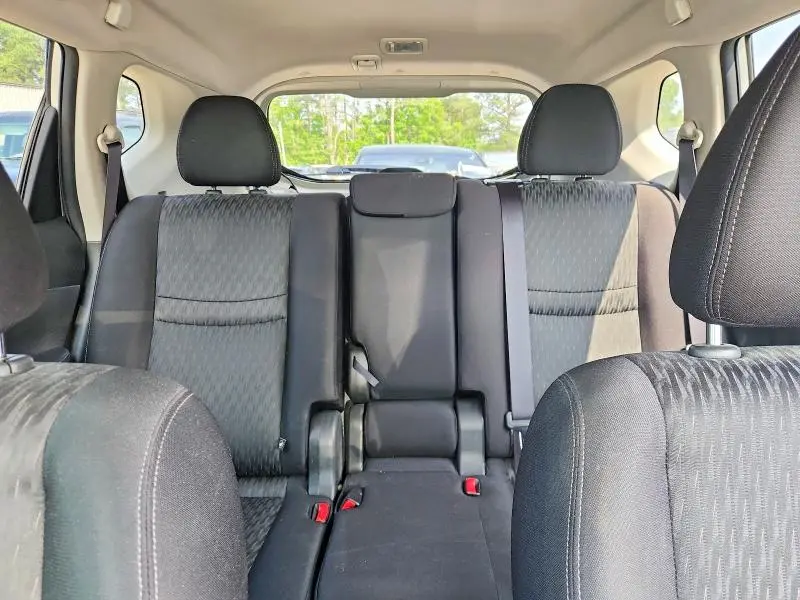 2017 NISSAN ROGUE   