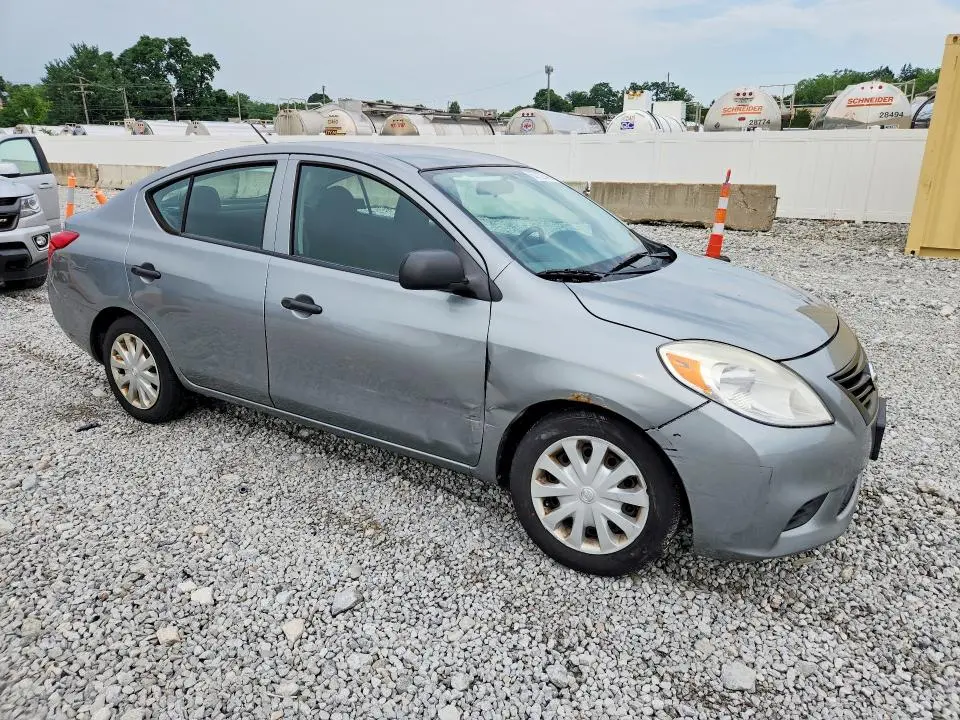 2012 NISSAN VERSA 1.6 S  