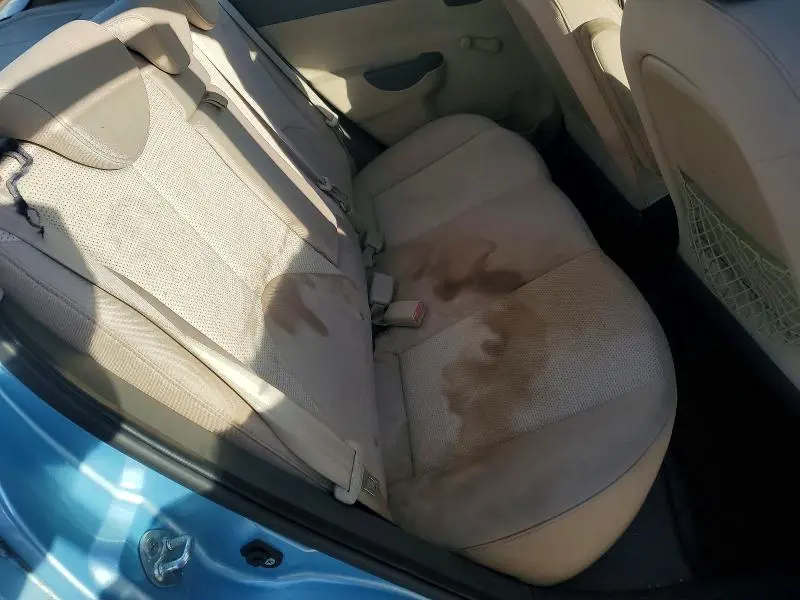 2010 HYUNDAI ACCENT GLS  