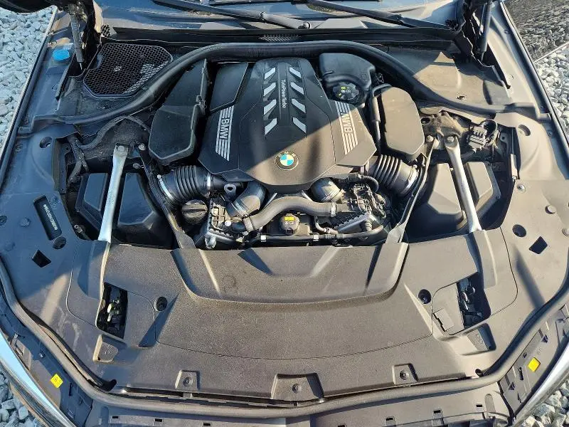 2020 BMW 750 XI  
