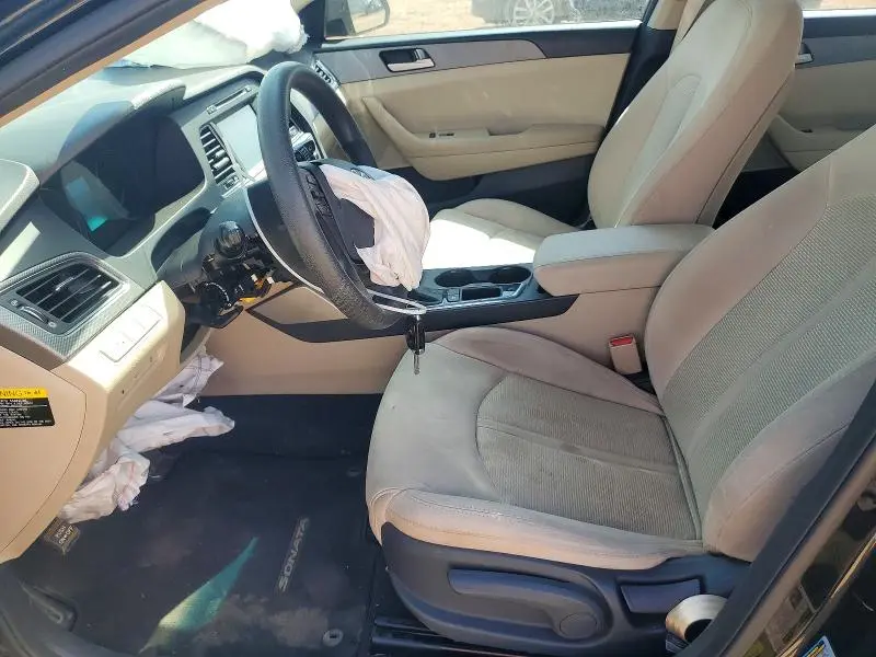 2017 HYUNDAI SONATA SE  