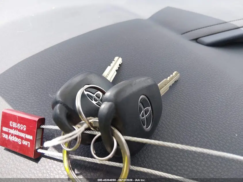 2019 TOYOTA HIGHLANDER LE PLUS