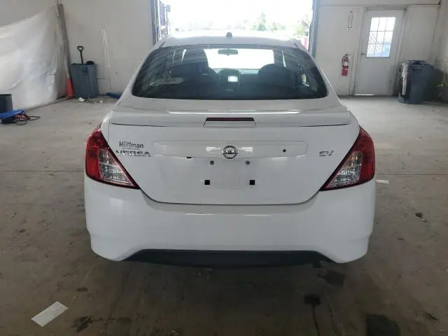 2019 NISSAN VERSA S