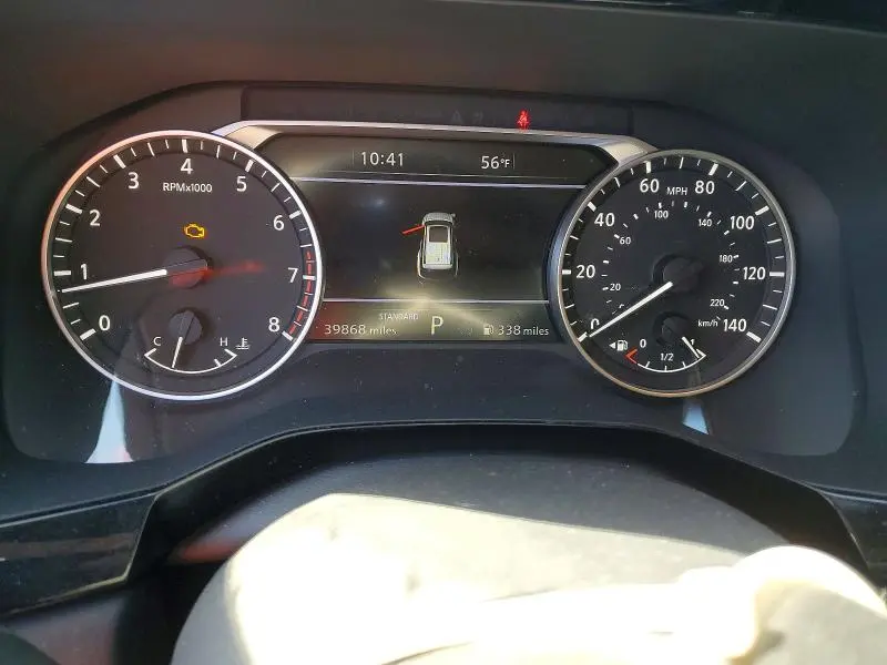 2022 NISSAN PATHFINDER SL  
