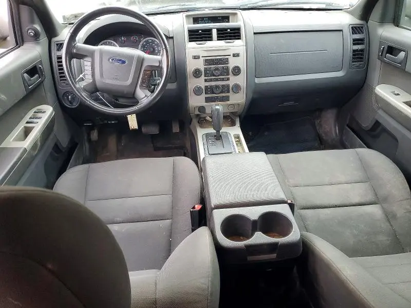 2012 FORD ESCAPE XLT  