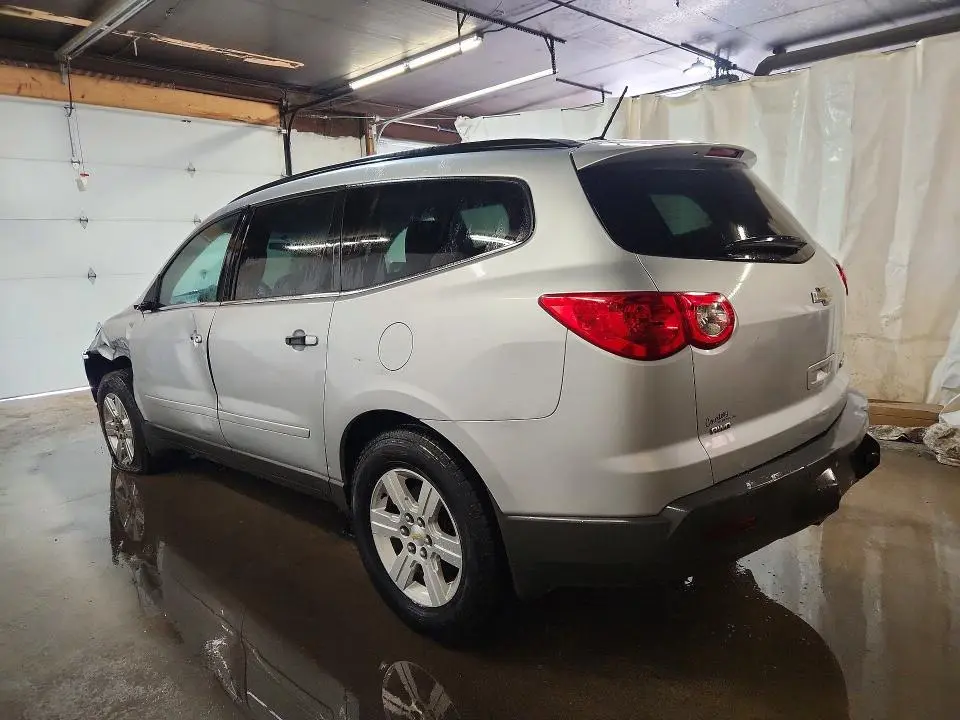 2012 CHEVROLET TRAVERSE LT  