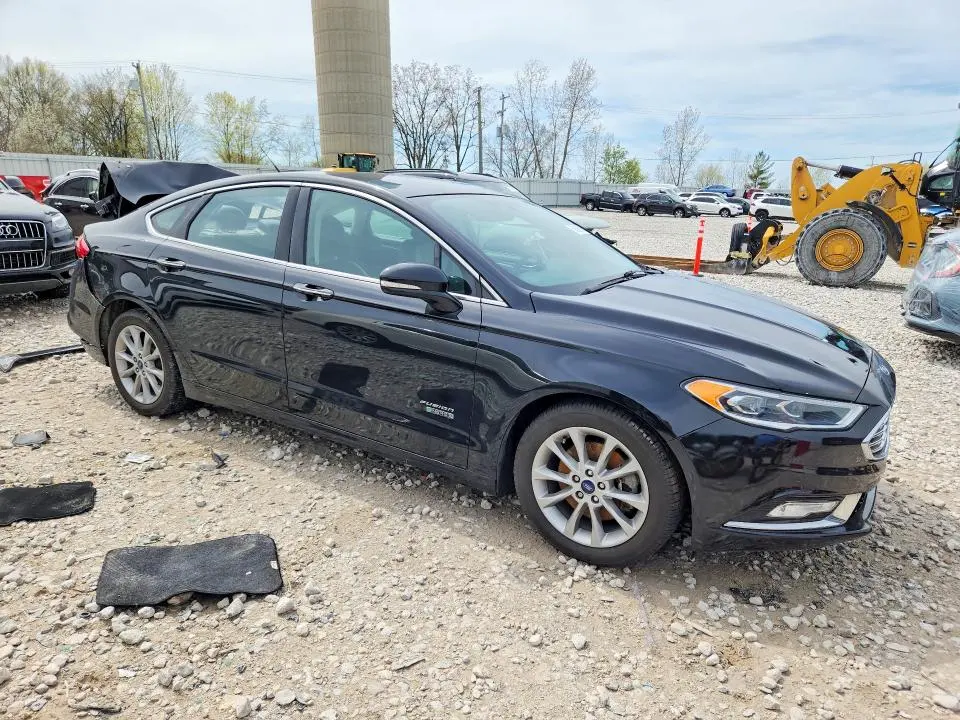 2017 FORD FUSION TITANIUM PHEV  