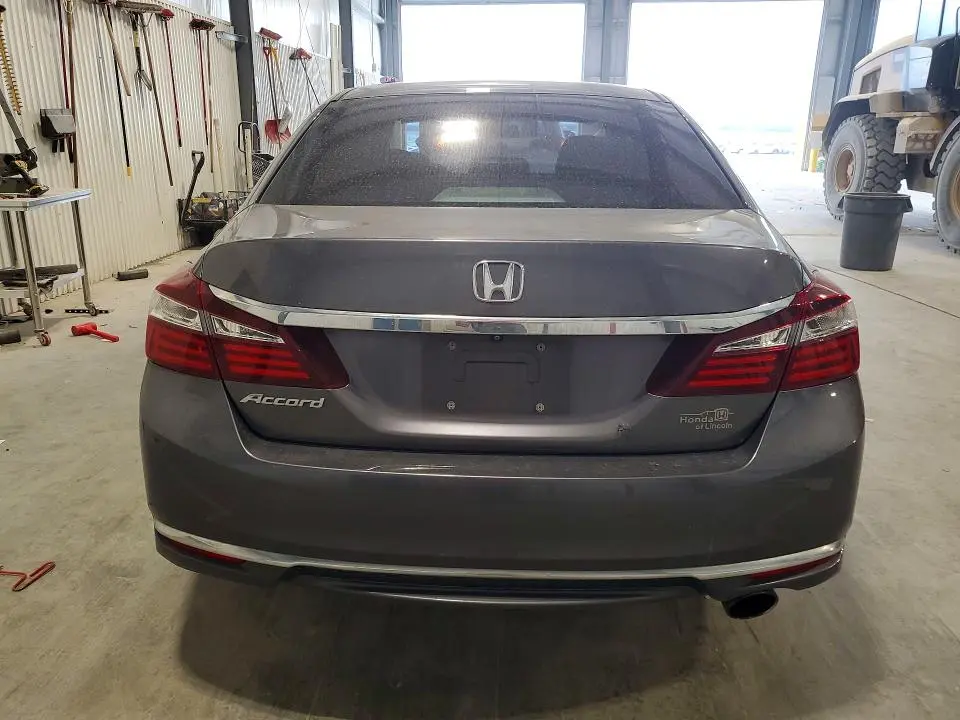 2017 HONDA ACCORD LX  