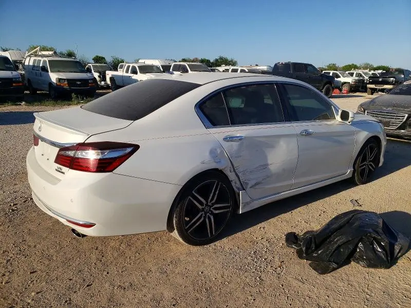 2017 HONDA ACCORD TOURING  