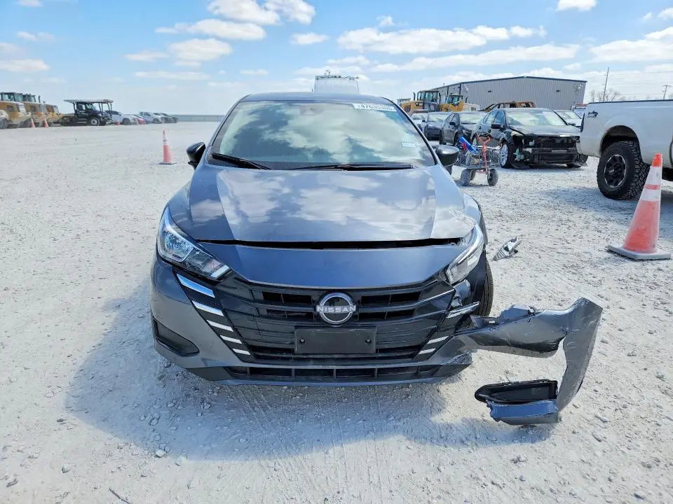 2024 NISSAN VERSA S  