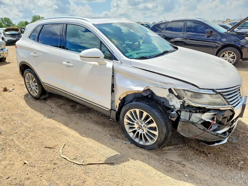 2015 LINCOLN MKC   