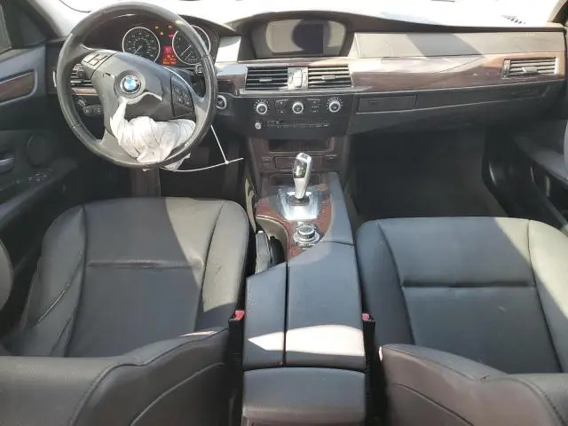 2010 BMW 528 I  