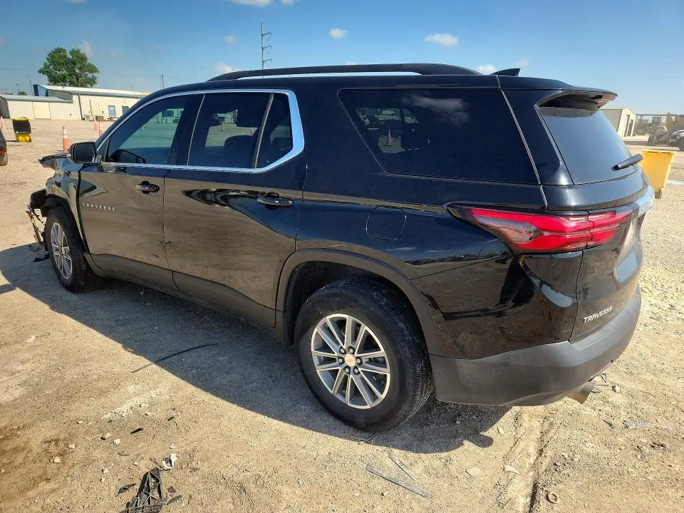 2023 CHEVROLET TRAVERSE LT  