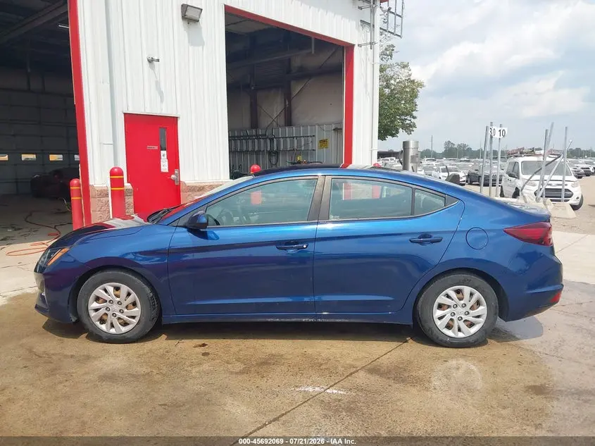 2020 HYUNDAI ELANTRA SE