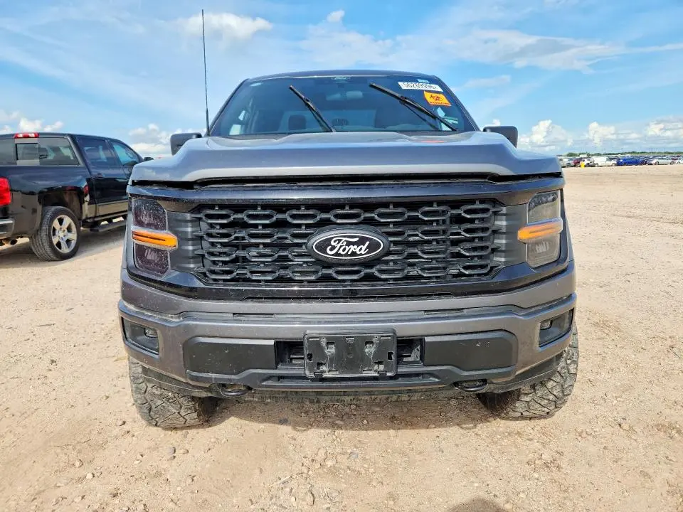 2024 FORD F150 STX  