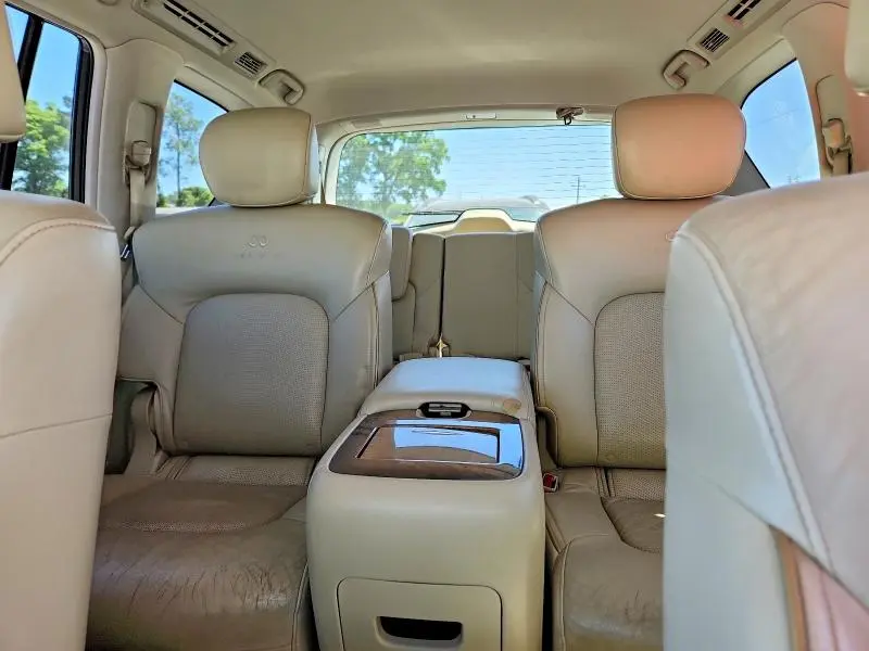 2012 INFINITI QX56 BASE  