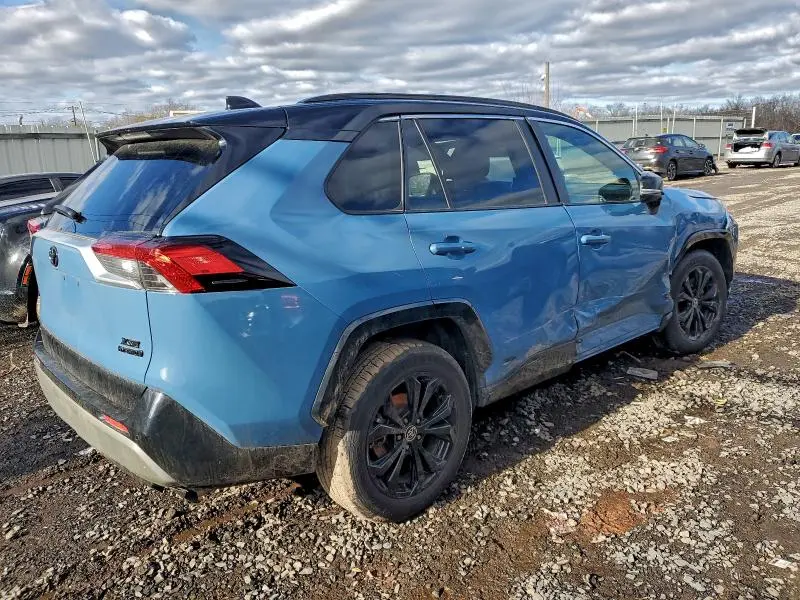 2022 TOYOTA RAV4 XSE  