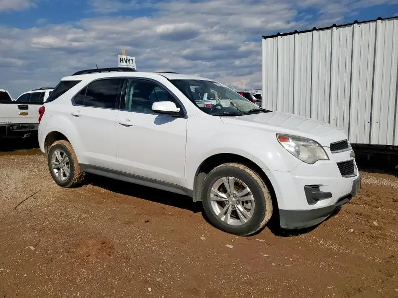 2015 CHEVROLET EQUINOX LT  
