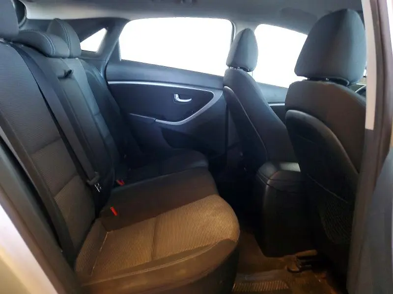 2017 HYUNDAI ELANTRA GT BASE  