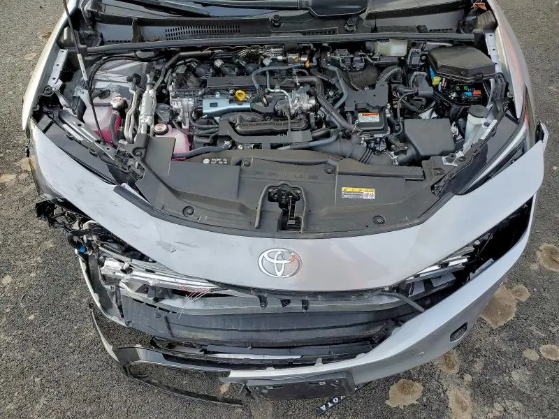 2025 TOYOTA PRIUS SE  