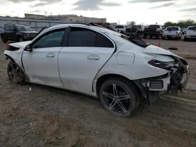 2022 MERCEDES-BENZ A 220  