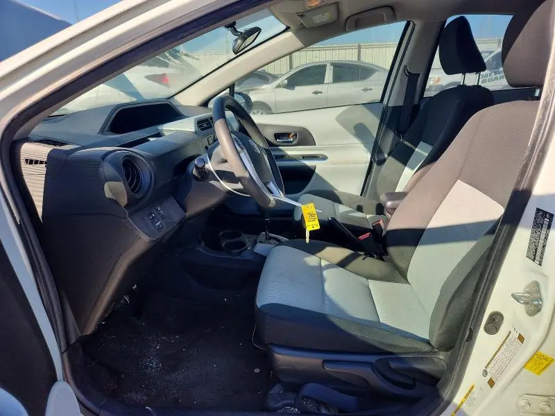 2012 TOYOTA PRIUS C TWO  