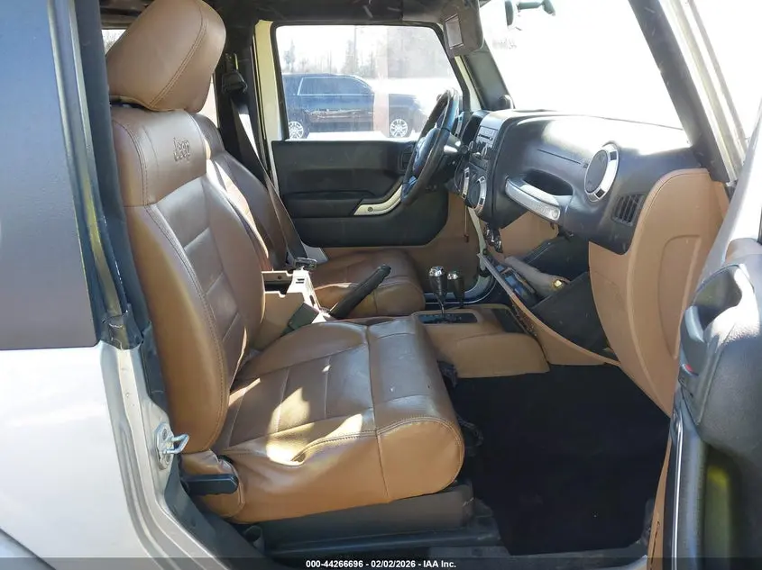 2011 JEEP WRANGLER SAHARA