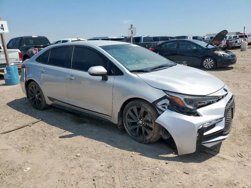 2024 TOYOTA COROLLA SE  