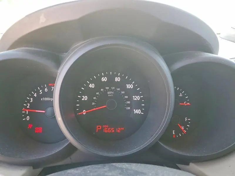 2010 KIA SOUL +  