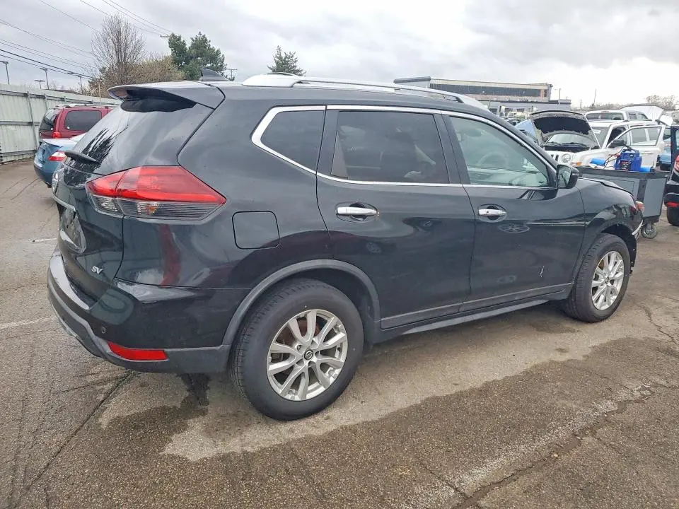 2019 NISSAN ROGUE SV  