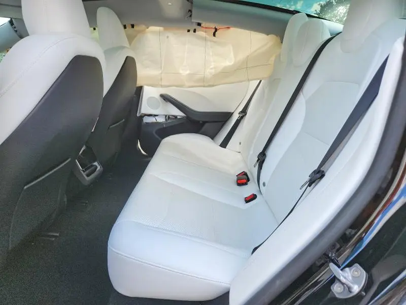 2026 TESLA MODEL 3   