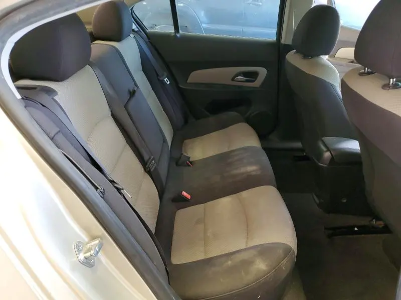2013 CHEVROLET CRUZE LS  
