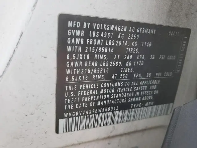 2011 VOLKSWAGEN TIGUAN S  