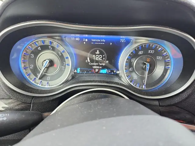 2016 CHRYSLER 300 LIMITED  