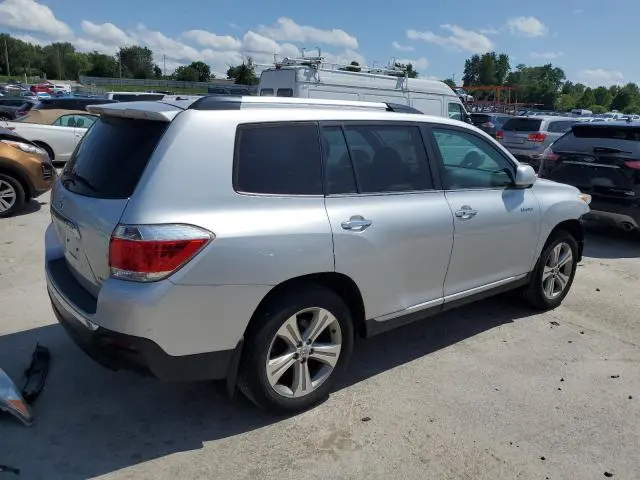 2013 TOYOTA HIGHLANDER LIMITED  