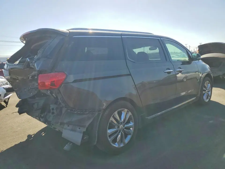 2017 KIA SEDONA SXL  