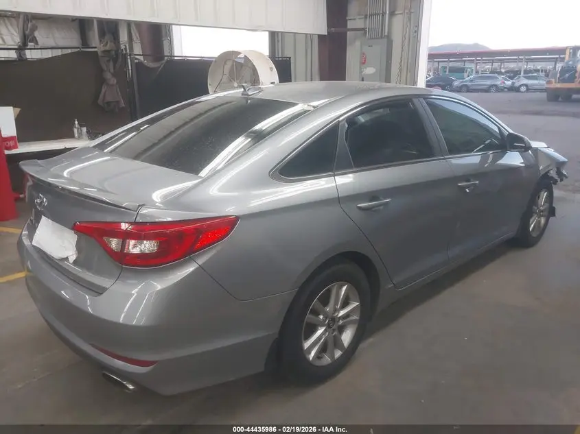 2016 HYUNDAI SONATA SE