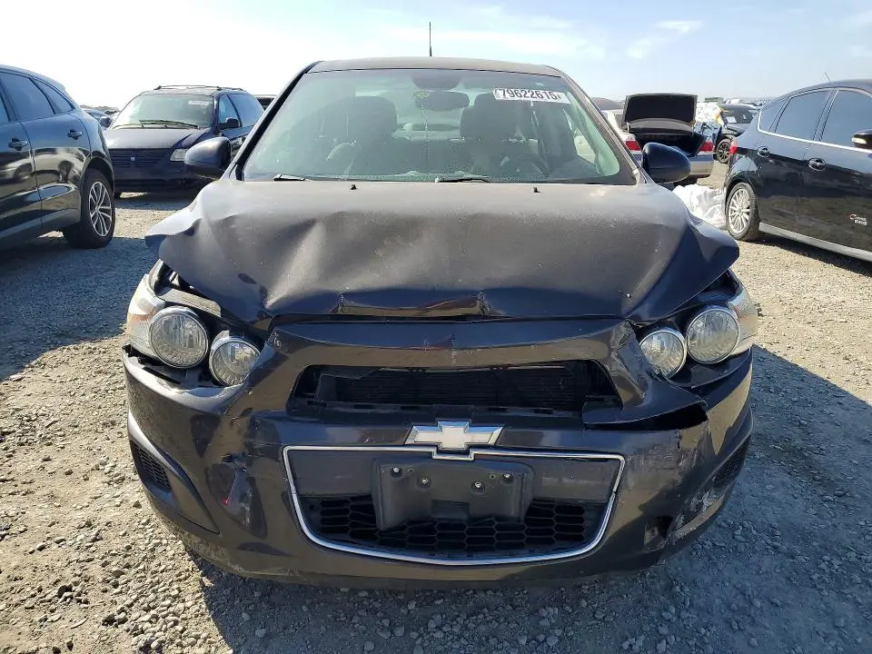 2013 CHEVROLET SONIC LT  