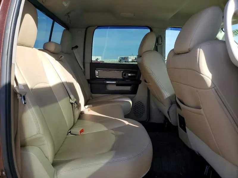 2015 RAM 1500 LARAMIE  