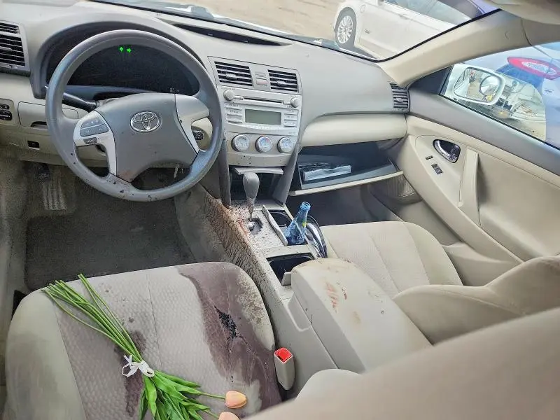 2011 TOYOTA CAMRY BASE  