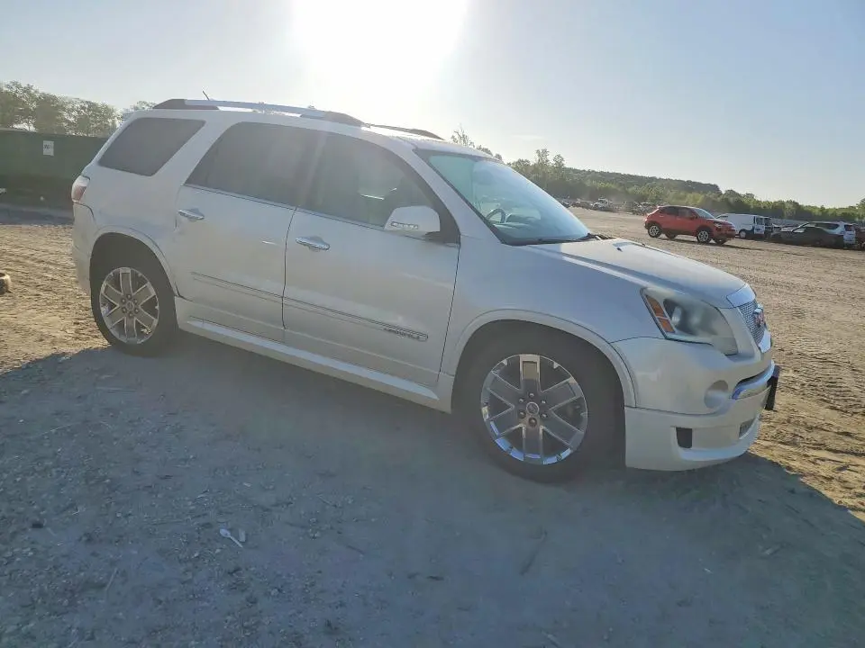 2012 GMC ACADIA DENALI  