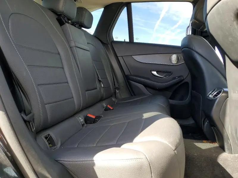 2020 MERCEDES-BENZ GLC 300 4MATIC  