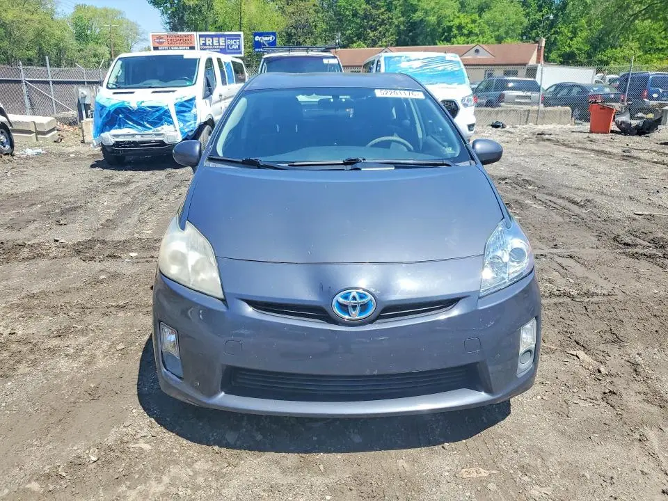 2011 TOYOTA PRIUS TWO  