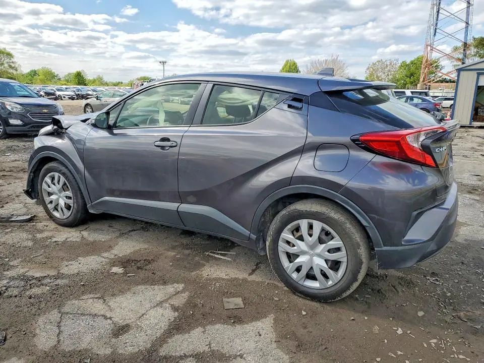 2019 TOYOTA C-HR LE  