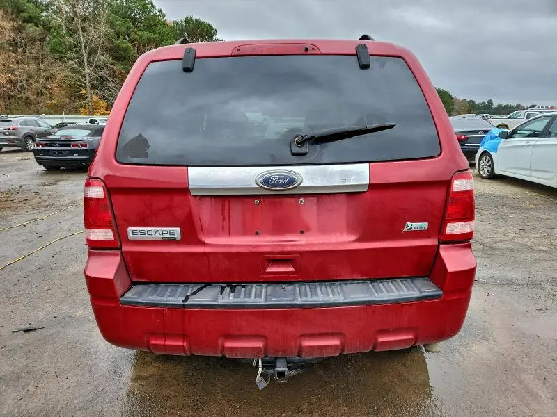 2010 FORD ESCAPE LIMITED  