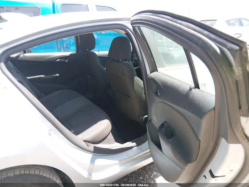 2017 CHEVROLET CRUZE LT AUTO