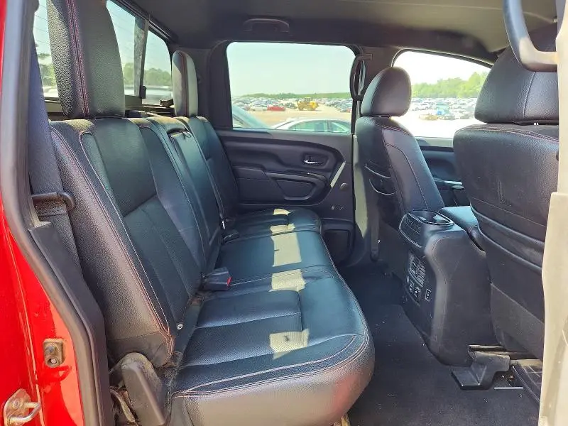 2021 NISSAN TITAN PRO-4X  