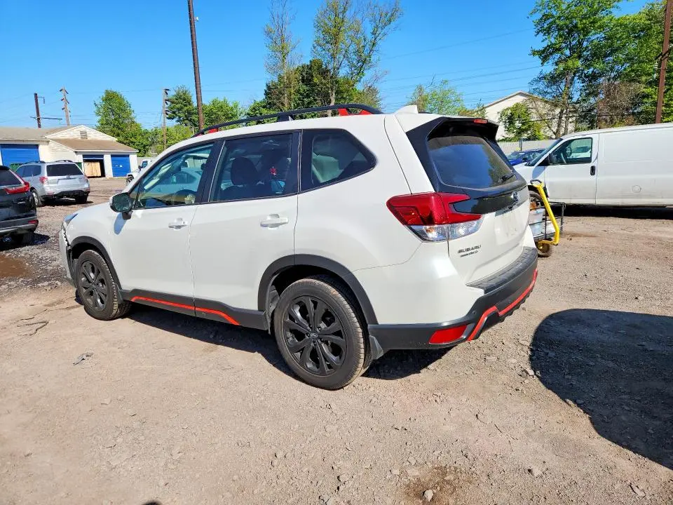2022 SUBARU FORESTER SPORT  