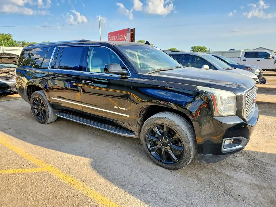 2016 GMC YUKON XL DENALI  