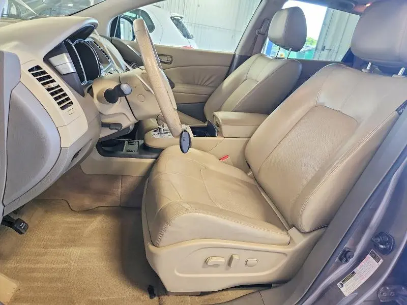 2010 NISSAN MURANO S  